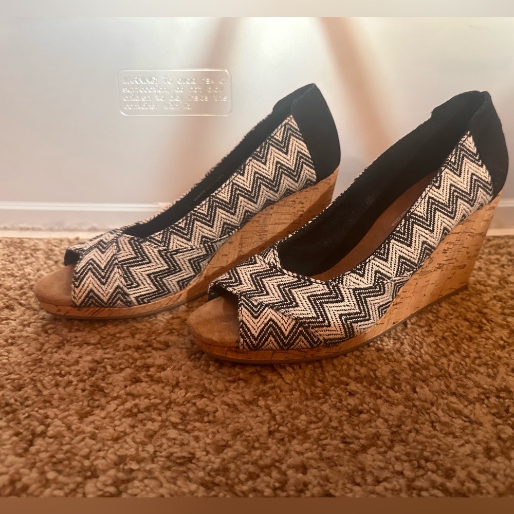 Toms Emma Chevron Wedge